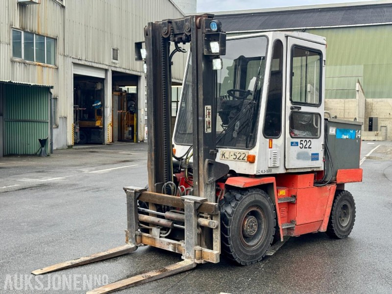 1995 Kalmar EC415 - 500 - Gaffeltruck - Elektrisk - Timer: 8194 - Material handling equipment: picture 1 1995 Kalmar EC415 - 500 - Gaffeltruck - Elektrisk - Timer: 8194 - Material handling equipment: picture 1