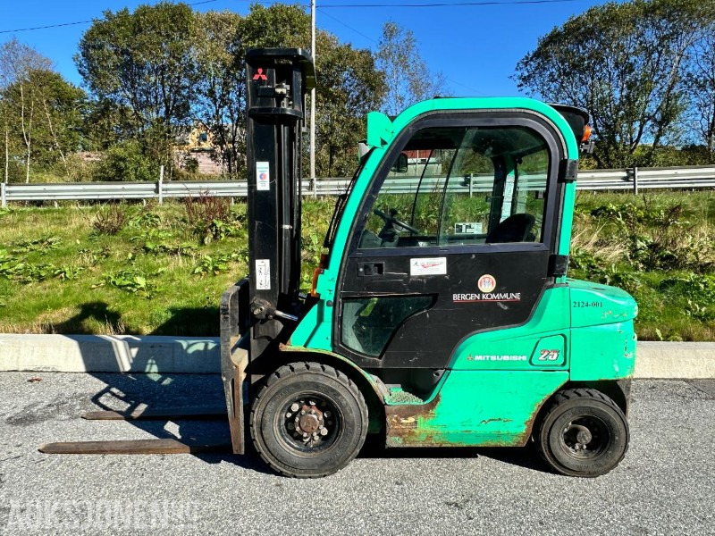 2006 Mitsubishi FD25N Dieseltruck – 2,5 tonn/nysertifisert, 1570 timer - Material handling equipment: picture 2 2006 Mitsubishi FD25N Dieseltruck – 2,5 tonn/nysertifisert, 1570 timer - Material handling equipment: picture 2