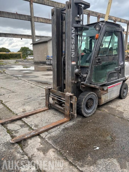 2010 Nissan Y1D2A25Q - Material handling equipment: picture 1 2010 Nissan Y1D2A25Q - Material handling equipment: picture 1