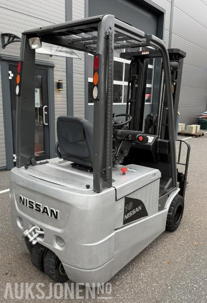 2013 Nissan AG1N1L18Q elektrisk truck Hydraulisk sideskift - Material handling equipment: picture 3 2013 Nissan AG1N1L18Q elektrisk truck Hydraulisk sideskift - Material handling equipment: picture 3