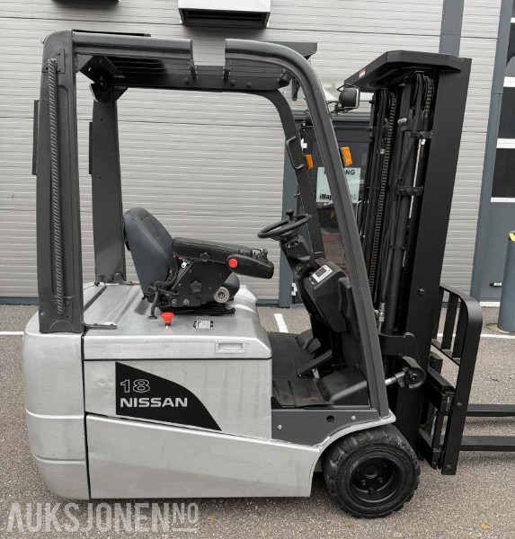 2013 Nissan AG1N1L18Q elektrisk truck Hydraulisk sideskift - Material handling equipment: picture 1 2013 Nissan AG1N1L18Q elektrisk truck Hydraulisk sideskift - Material handling equipment: picture 1