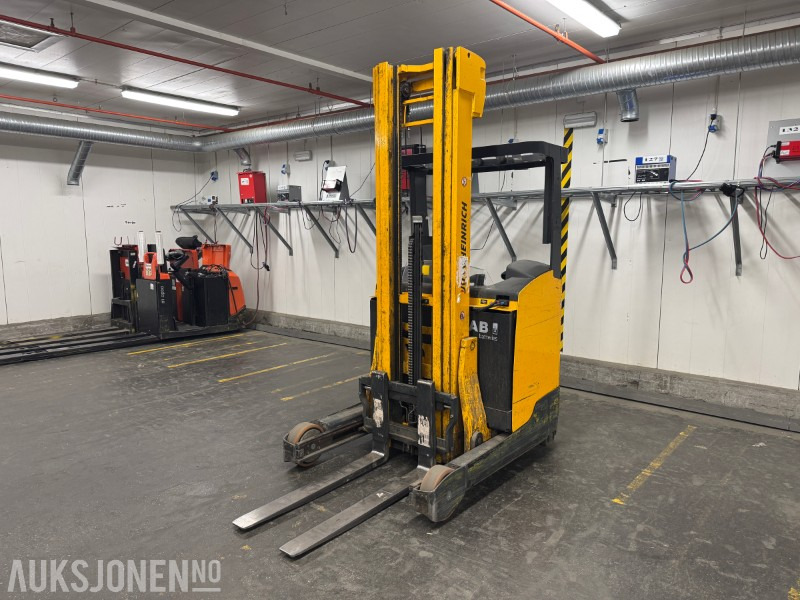 2014 Jungheinrich ETV214 Skyvemasttruck - Material handling equipment: picture 1 2014 Jungheinrich ETV214 Skyvemasttruck - Material handling equipment: picture 1