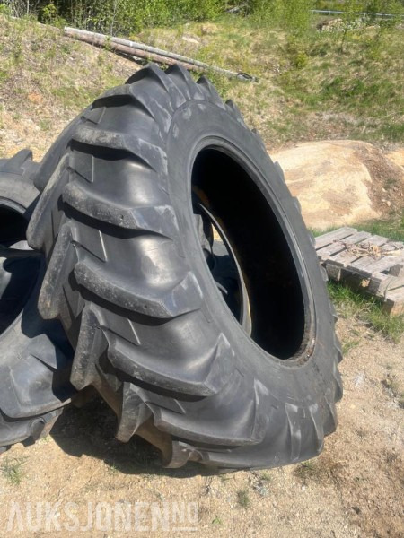 Michelin Traktor dekk 380/85R28 og 460/85R38 - Tire for Agricultural machinery: picture 4 Michelin Traktor dekk 380/85R28 og 460/85R38 - Tire for Agricultural machinery: picture 4