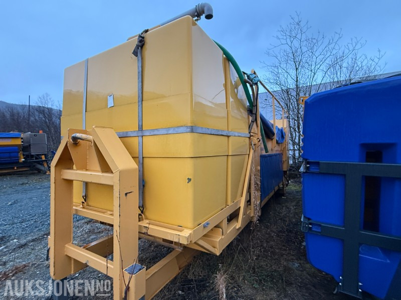 2014 Falköping C-7 LTFV Fastsandspreder på krokramme - Truck: picture 3 2014 Falköping C-7 LTFV Fastsandspreder på krokramme - Truck: picture 3