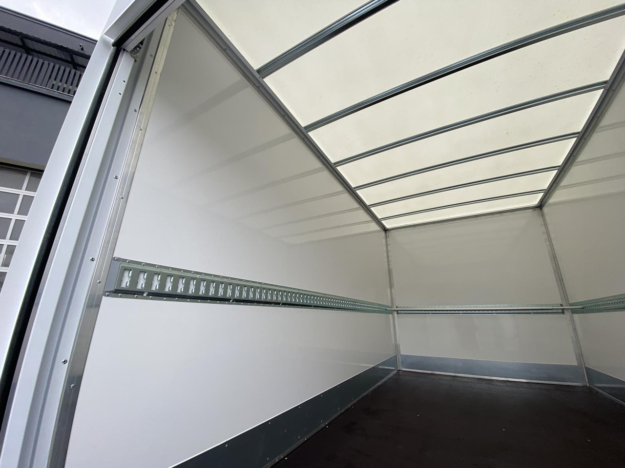 New Closed box van FIAT DUCATO L4 1+2, 180PS, 2.2L | ALU-BOX 4200mm + LADERAMPE + LAGER: picture 13
