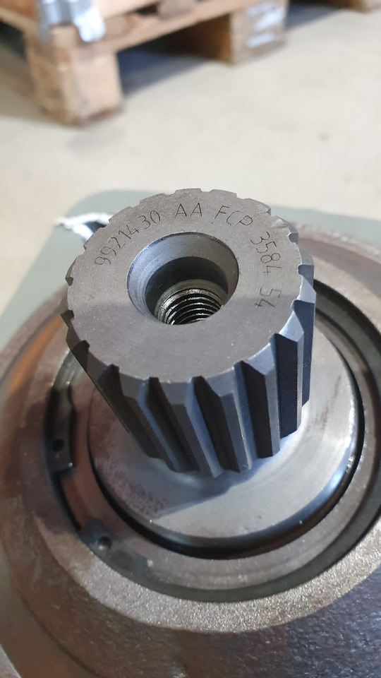 New Hydraulic motor for Drilling machine REXROTH A6VM107HD2/63W-VZB010F00B R902207840: picture 10