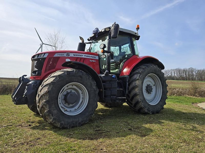 Massey Ferguson MF 7722 S Dyna-6 - Farm tractor: picture 1 Massey Ferguson MF 7722 S Dyna-6 - Farm tractor: picture 1