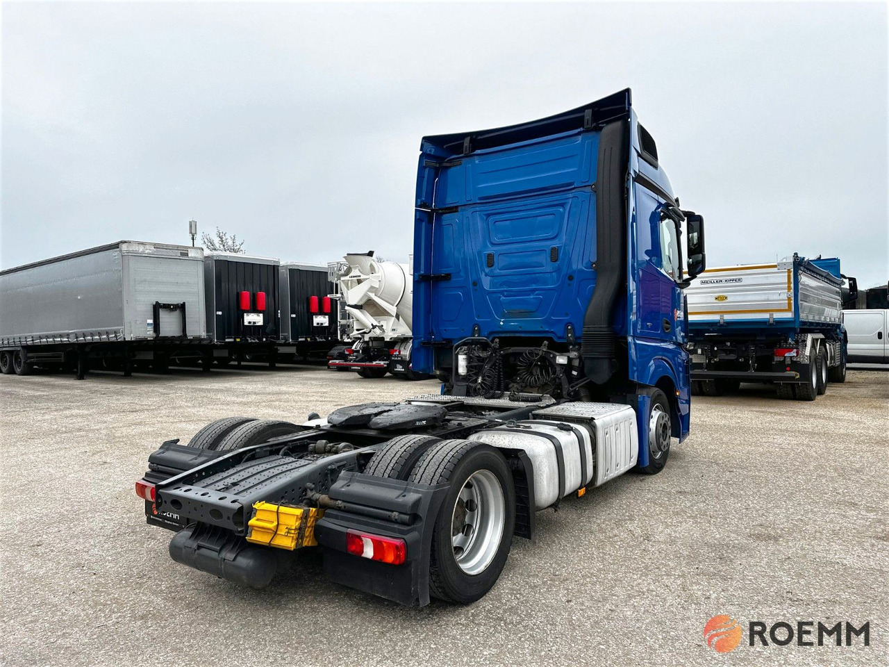 Mercedes-Benz ACTROS 1845* Intarder*1. Hand*Standheiz.*2 Tanks - Tractor truck: picture 5 Mercedes-Benz ACTROS 1845* Intarder*1. Hand*Standheiz.*2 Tanks - Tractor truck: picture 5