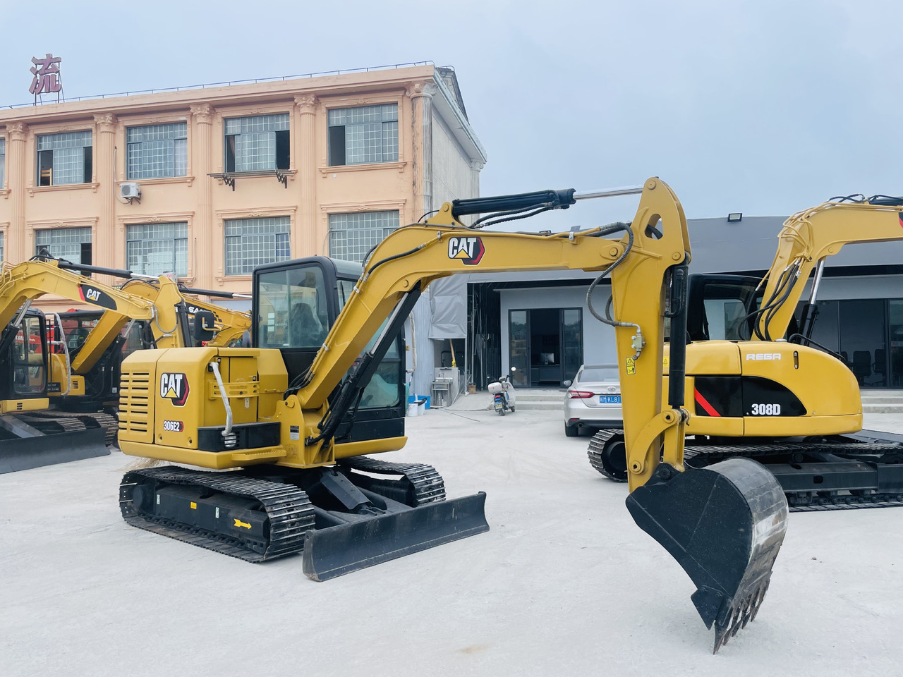 Caterpillar 306 Used Excavator CAT306E 6 Ton Komatsu PC56 Doosan DX60 Hyundai 60 Sany SY60 Kubota KX183 Crawler Excavators on Hot Sale - Crawler excavator: picture 5 Caterpillar 306 Used Excavator CAT306E 6 Ton Komatsu PC56 Doosan DX60 Hyundai 60 Sany SY60 Kubota KX183 Crawler Excavators on Hot Sale - Crawler excavator: picture 5