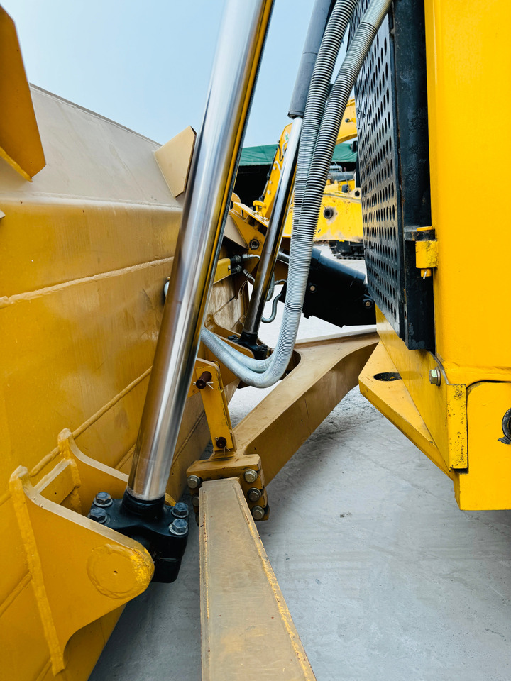 Caterpillar D8R Used Bulldozer CAT D6G D6H D7G D7R D7E D8T D9R D10R Secondhand Dozer in High Quality leasing Caterpillar D8R Used Bulldozer CAT D6G D6H D7G D7R D7E D8T D9R D10R Secondhand Dozer in High Quality: picture 12