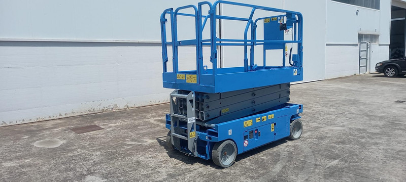 Genie GS2032 - Scissor lift: picture 1 Genie GS2032 - Scissor lift: picture 1