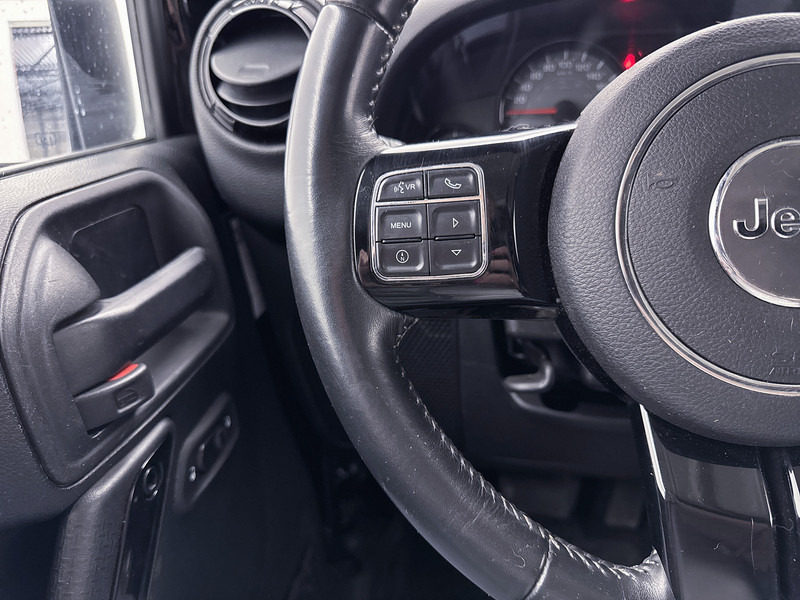 Small van Jeep Wrangler 2.8 CRD Night Eagle Grijs Kenteken Cruise Control Navigatie Airco Trekhaak 4X4 Alpine Audio: picture 20