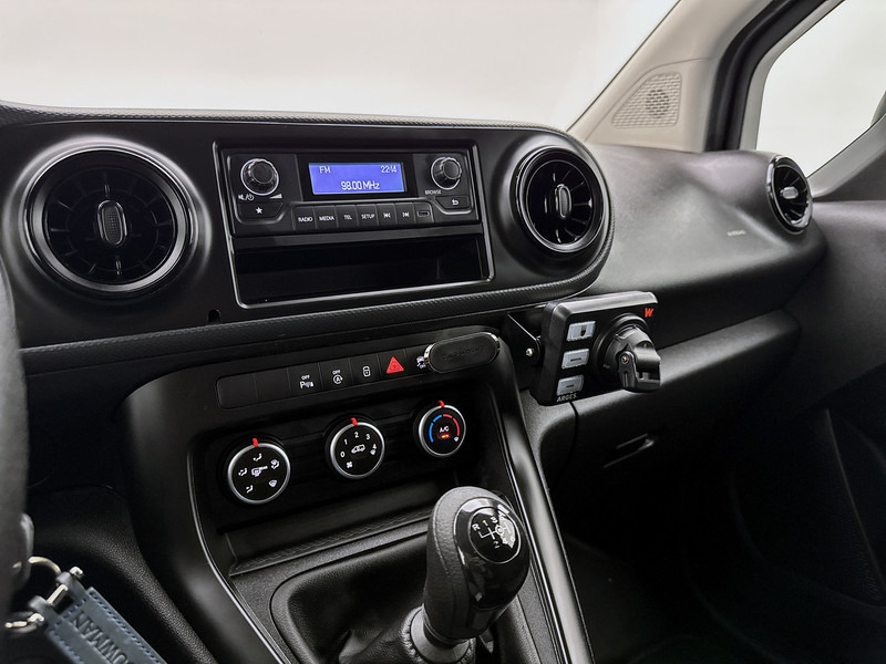 Mercedes-Benz Citan 108 CDI L1 Led koplampen Sidebars Cruise control Airco - Small van: picture 5 Mercedes-Benz Citan 108 CDI L1 Led koplampen Sidebars Cruise control Airco - Small van: picture 5