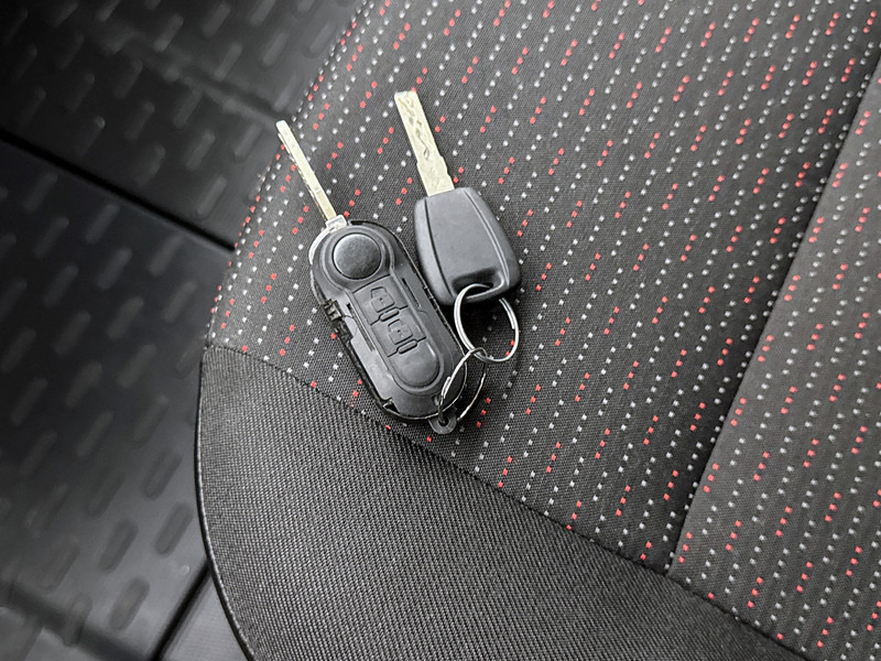 Closed box van Opel Movano 2.2D 140pk Bakwagen met Laadklep Cruise Control Meubelbak Airco: picture 11