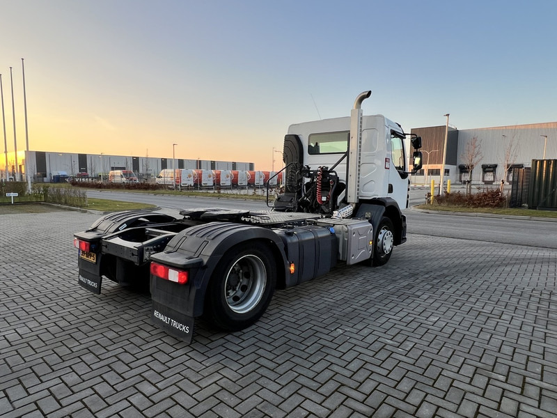 Renault D-Wide 380 4x2 Trekker DTI.11 / Only 13.250km !!!! - Tractor truck: picture 5 Renault D-Wide 380 4x2 Trekker DTI.11 / Only 13.250km !!!! - Tractor truck: picture 5
