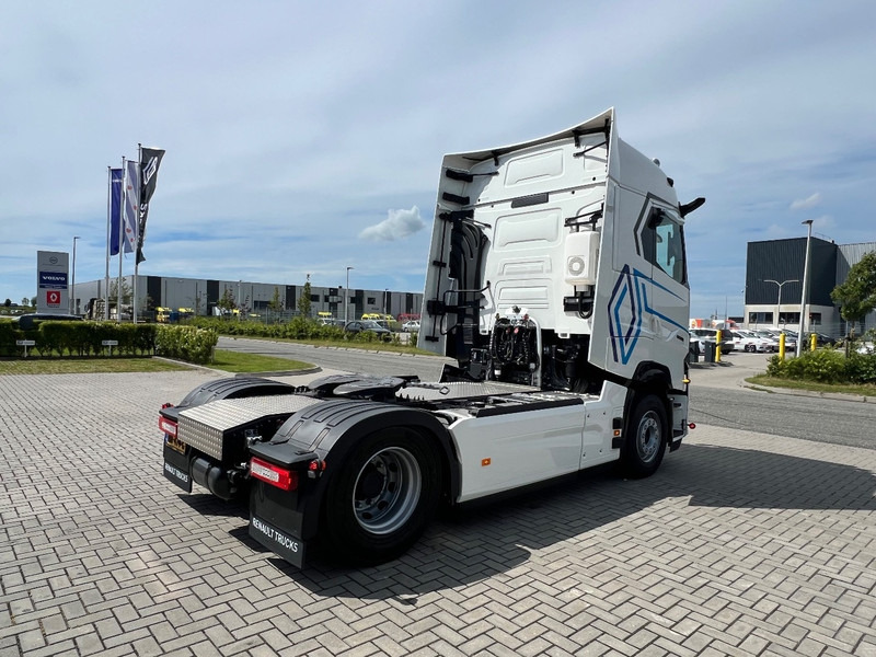 Renault T480 T-HIGH 4x2 Trekker Standclima / 2x Tank / New - Tractor truck: picture 5 Renault T480 T-HIGH 4x2 Trekker Standclima / 2x Tank / New - Tractor truck: picture 5