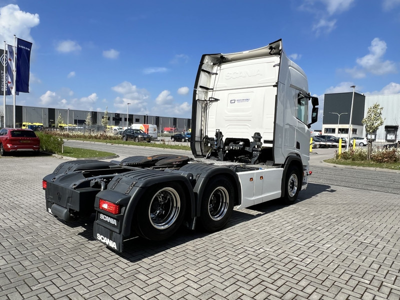 Scania R540 6x2 NGS 6x2 Trekker Retarder / Highline / 572.222 km - Tractor truck: picture 5 Scania R540 6x2 NGS 6x2 Trekker Retarder / Highline / 572.222 km - Tractor truck: picture 5