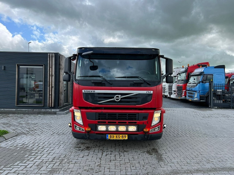 Volvo FM 500 8x4 trekker EEV / Euro 5 / 150.000kg !- Retarder - Tractor truck: picture 2 Volvo FM 500 8x4 trekker EEV / Euro 5 / 150.000kg !- Retarder - Tractor truck: picture 2