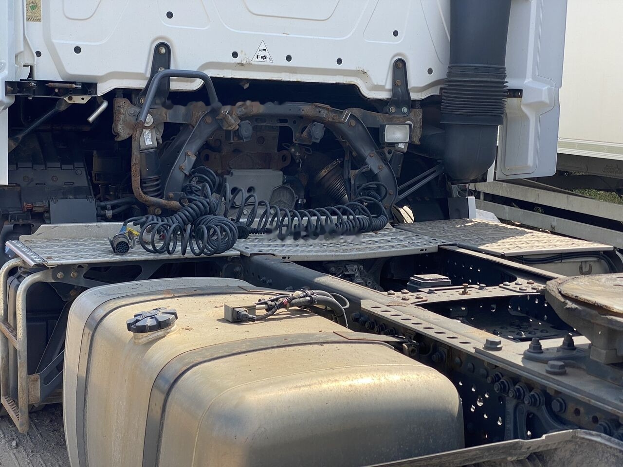 Mercedes-Benz ACTROS 1843 4x2 MP4 STANDARD / 650 km / 24% consumption / TOPPP - Tractor truck: picture 3 Mercedes-Benz ACTROS 1843 4x2 MP4 STANDARD / 650 km / 24% consumption / TOPPP - Tractor truck: picture 3