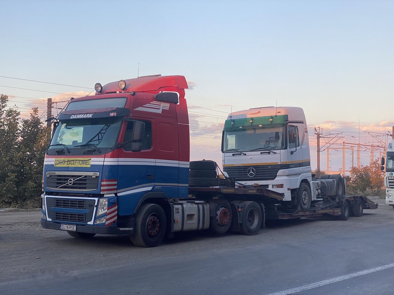 Volvo FH12 420 68T Euro 5 6x2 - Tractor truck: picture 4 Volvo FH12 420 68T Euro 5 6x2 - Tractor truck: picture 4