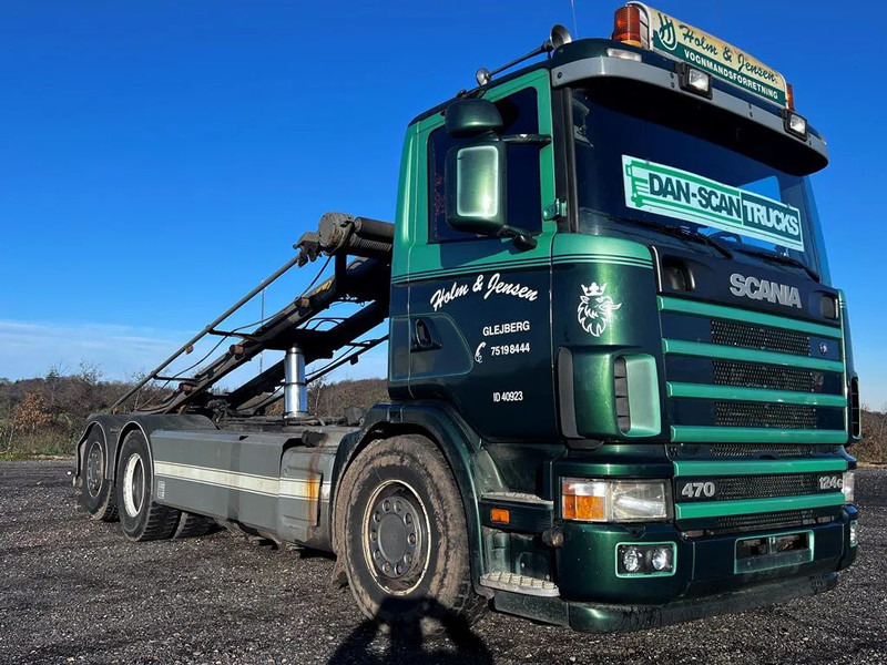 Scania R124-470 Analog tacho. 3 way cable tipper - Cable system truck: picture 2 Scania R124-470 Analog tacho. 3 way cable tipper - Cable system truck: picture 2