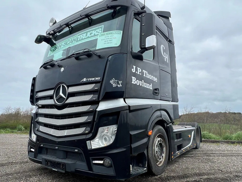 Mercedes-Benz Actros 1843 Special Interior. Air / Air suspension. Euro 6 - Tractor truck: picture 1 Mercedes-Benz Actros 1843 Special Interior. Air / Air suspension. Euro 6 - Tractor truck: picture 1