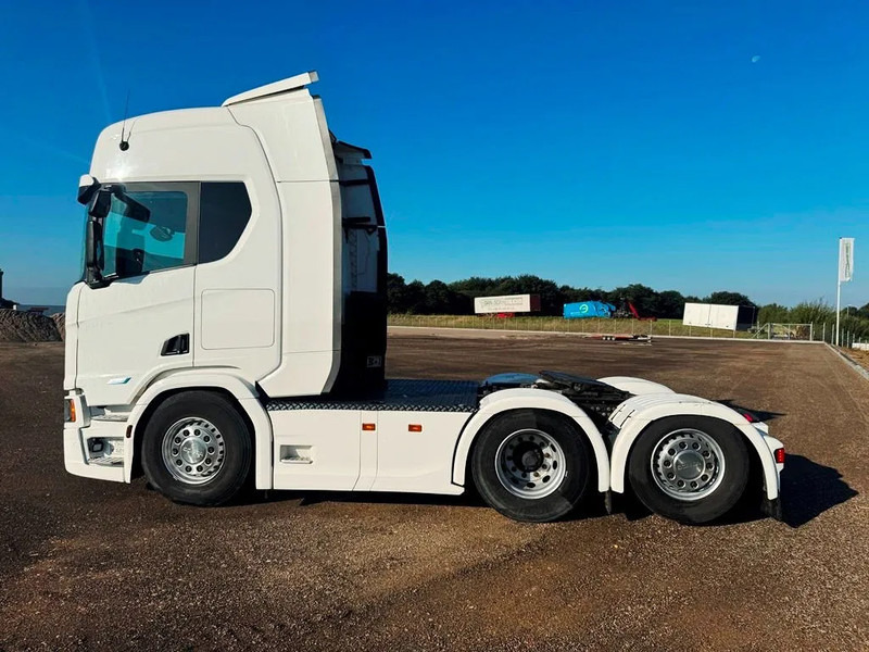 Scania R560 NGS 6x2*4 Rear steering. - Tractor truck: picture 4 Scania R560 NGS 6x2*4 Rear steering. - Tractor truck: picture 4