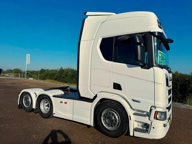 Scania R560 NGS 6x2*4 Rear steering. - Tractor truck: picture 5 Scania R560 NGS 6x2*4 Rear steering. - Tractor truck: picture 5