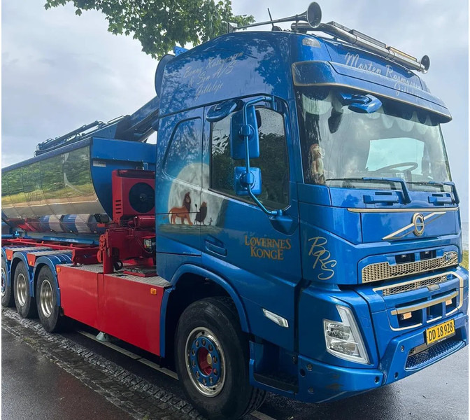 Volvo FM 500 Cable tipper . Hiab 302 crane.no box - Crane truck: picture 4 Volvo FM 500 Cable tipper . Hiab 302 crane.no box - Crane truck: picture 4