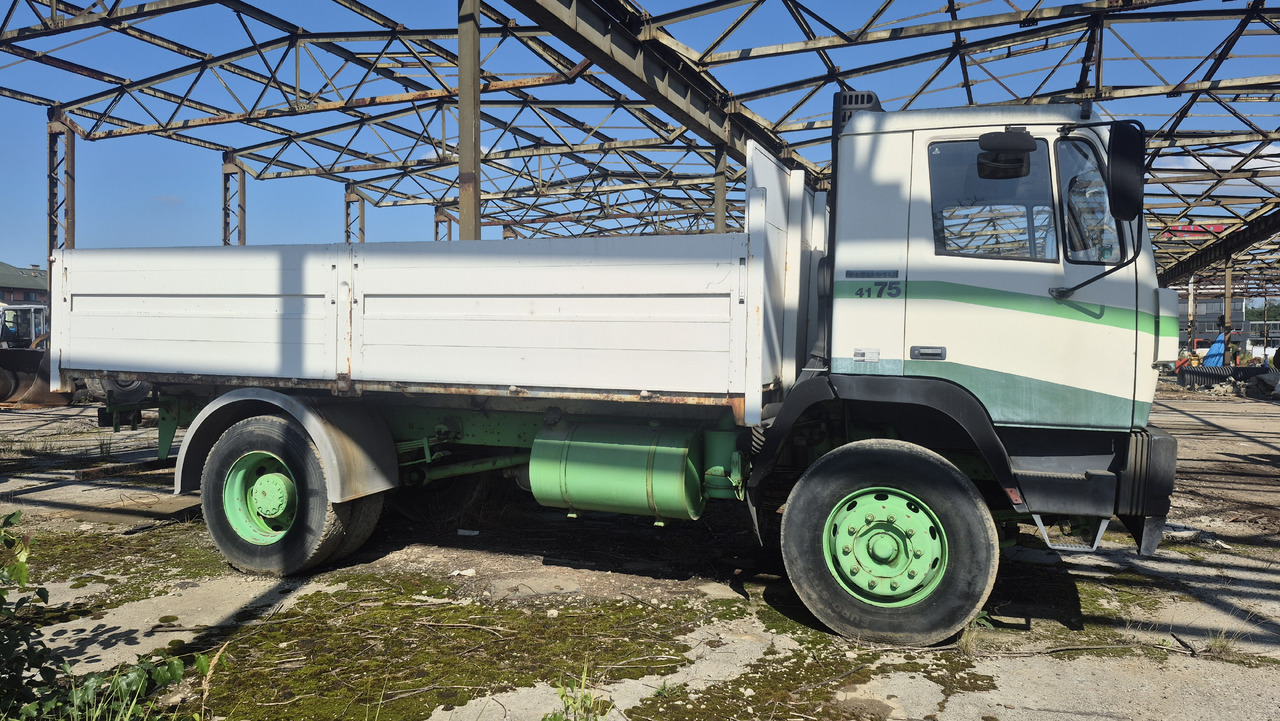 STEYR 17S21 - Dropside/ Flatbed truck: picture 4 STEYR 17S21 - Dropside/ Flatbed truck: picture 4