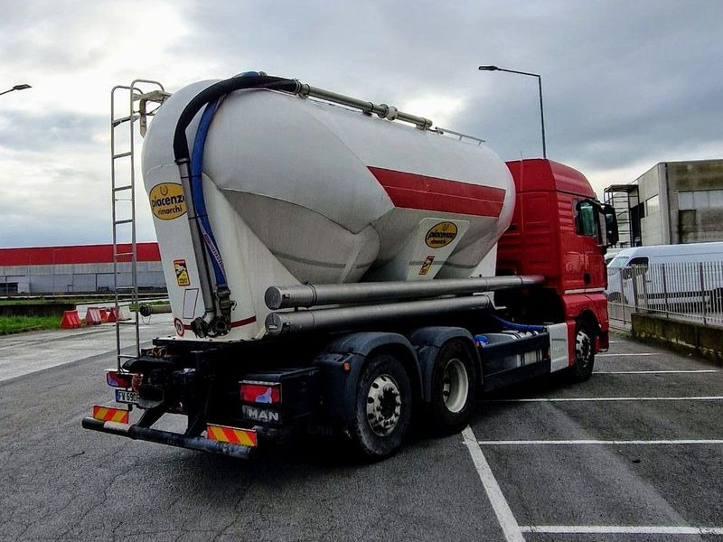 Camion cisterna MAN TGX TGX 26.500 - Tractor truck: picture 3 Camion cisterna MAN TGX TGX 26.500 - Tractor truck: picture 3