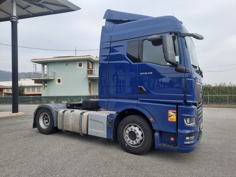 Trattore stradale MAN BLU MAN TGX 18.470 - Tractor truck: picture 3 Trattore stradale MAN BLU MAN TGX 18.470 - Tractor truck: picture 3