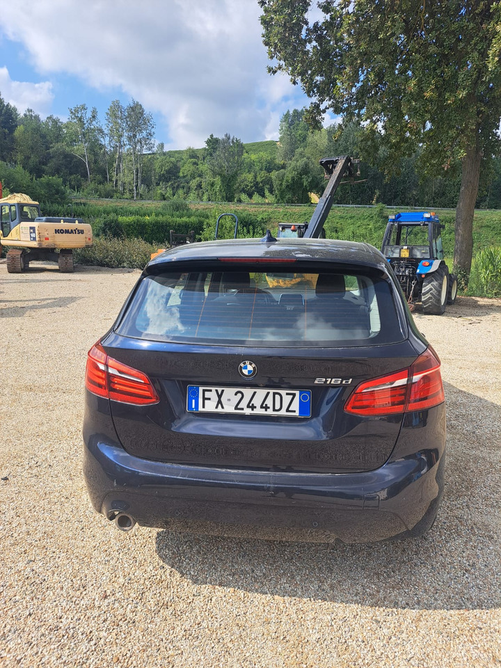 BMW 216 D ACTIVE TOURER - Sedan: picture 4 BMW 216 D ACTIVE TOURER - Sedan: picture 4