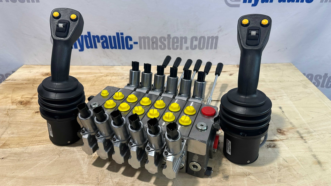 Set Scanreco RC400 with Walvoil DPX100 Liebherr, PM Group, Effer, Hiab - Forestry trailer: picture 1 Set Scanreco RC400 with Walvoil DPX100 Liebherr, PM Group, Effer, Hiab - Forestry trailer: picture 1