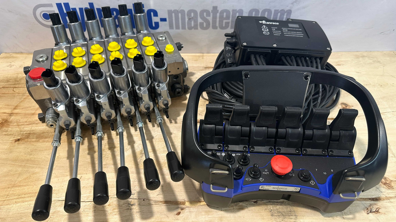 Set Scanreco RC400 with Walvoil DPX100 Manitex, Palfinger, Atlas, Cormach - Forestry trailer: picture 2 Set Scanreco RC400 with Walvoil DPX100 Manitex, Palfinger, Atlas, Cormach - Forestry trailer: picture 2