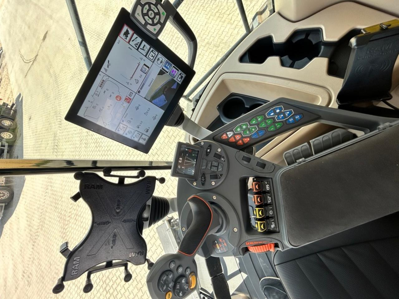 Fendt AKTIONIDEAL 8T - Combine harvester: picture 5 Fendt AKTIONIDEAL 8T - Combine harvester: picture 5