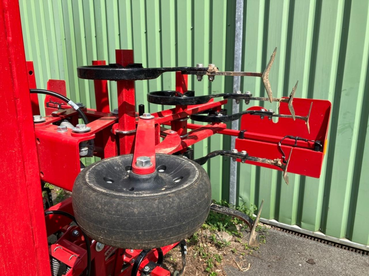 HORSCH TRANSFORMER 6 VF - Soil tillage equipment: picture 5 HORSCH TRANSFORMER 6 VF - Soil tillage equipment: picture 5