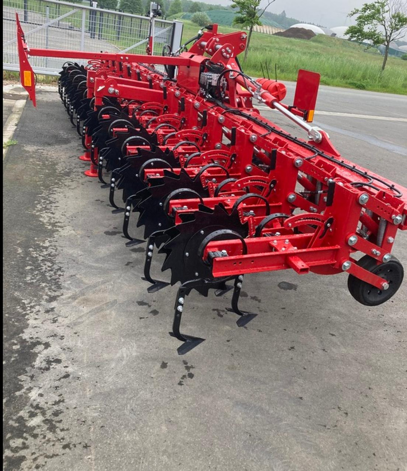 Horsch TRANSFORMER 6 VF - Soil tillage equipment: picture 2 Horsch TRANSFORMER 6 VF - Soil tillage equipment: picture 2