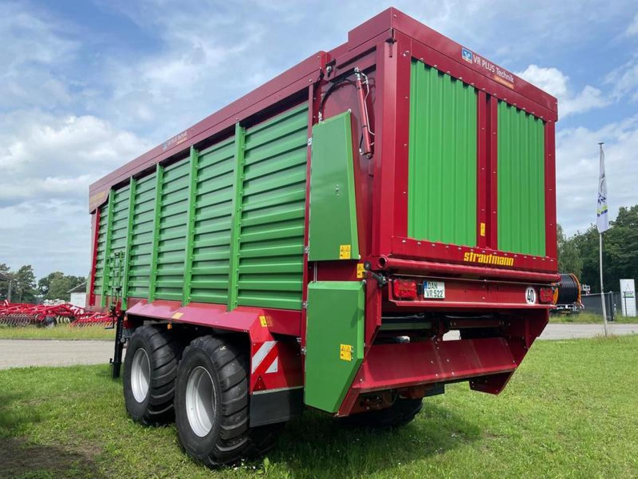 Strautmann GIGA 460 DO - Farm tipping trailer/ Dumper: picture 5 Strautmann GIGA 460 DO - Farm tipping trailer/ Dumper: picture 5