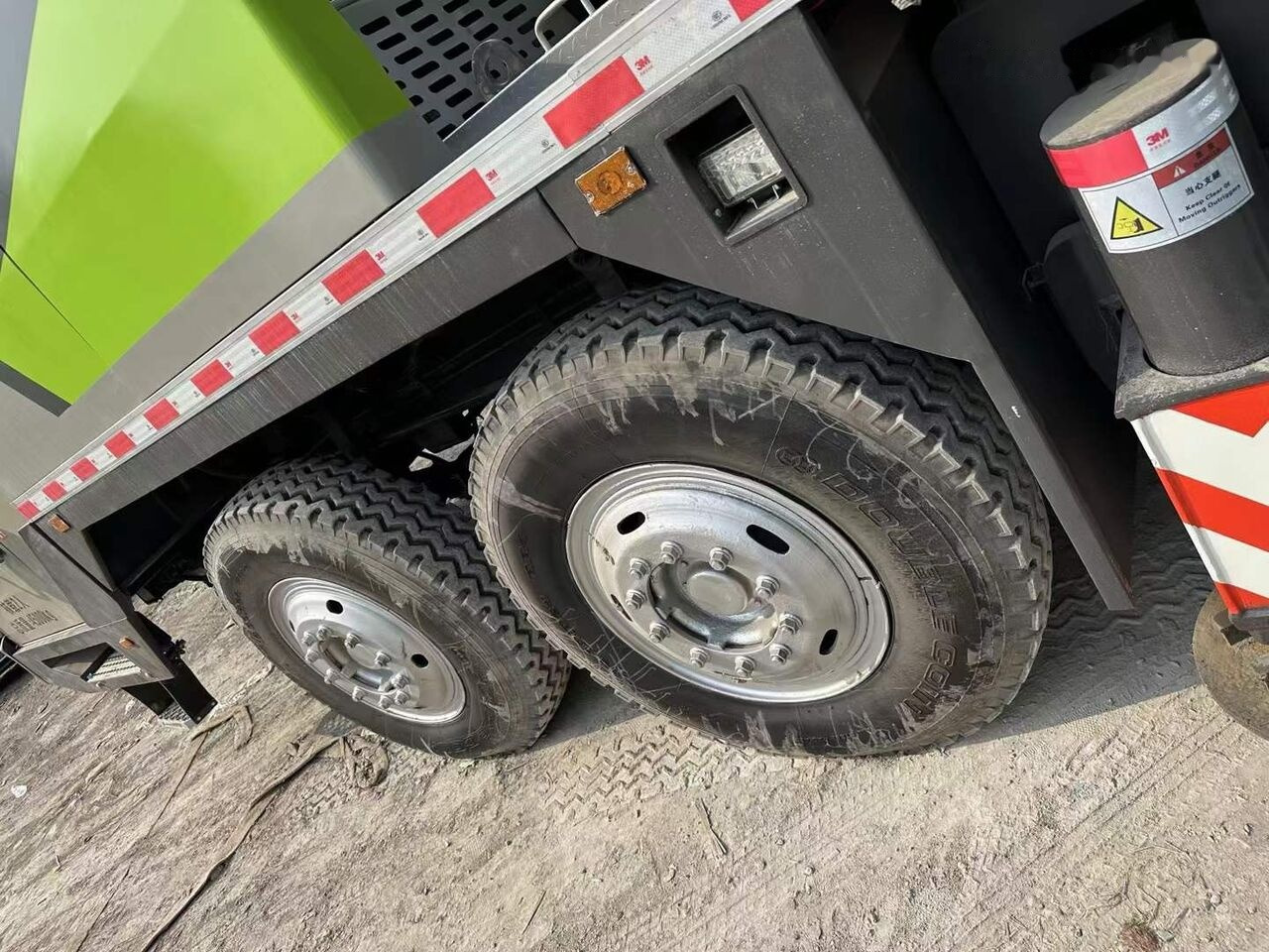 Zoomlion ZTC700V ZTC800V ZTC900V 50T 70T 80T 100T leasing Zoomlion ZTC700V ZTC800V ZTC900V 50T 70T 80T 100T: picture 6