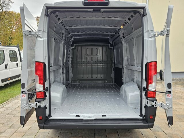Panel van FIAT Ducato 35 Automatik AT L2H2 Voll-LED 260°...: picture 37 Panel van FIAT Ducato 35 Automatik AT L2H2 Voll-LED 260°...: picture 37