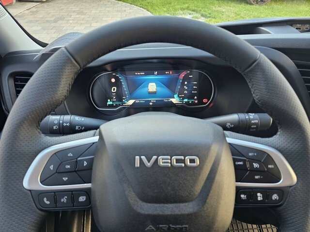 IVECO Daily 35S18HA8V Hi-Matic 12m³ Modell 2025 MY24... - Panel van: picture 4 IVECO Daily 35S18HA8V Hi-Matic 12m³ Modell 2025 MY24... - Panel van: picture 4