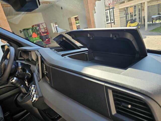 New Panel van RENAULT Master L2H2 170 Neues Modell 10'' Navi Kamera: picture 16