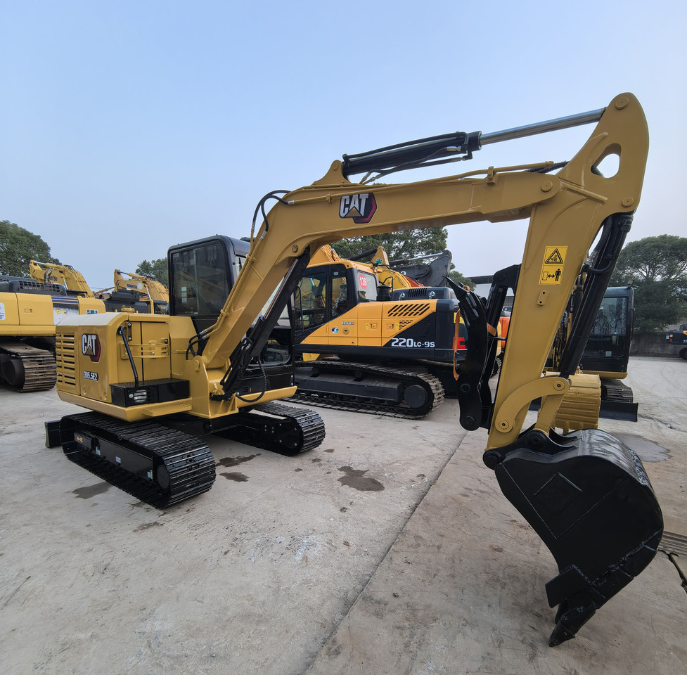 CAT 305.5E2 Excavator - Mini excavator: picture 2 CAT 305.5E2 Excavator - Mini excavator: picture 2