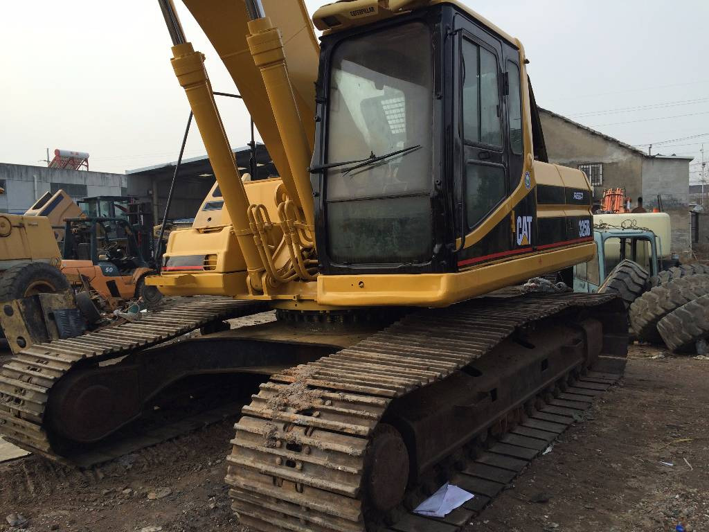 CATERPILLAR 325 B - Crawler excavator: picture 4 CATERPILLAR 325 B - Crawler excavator: picture 4