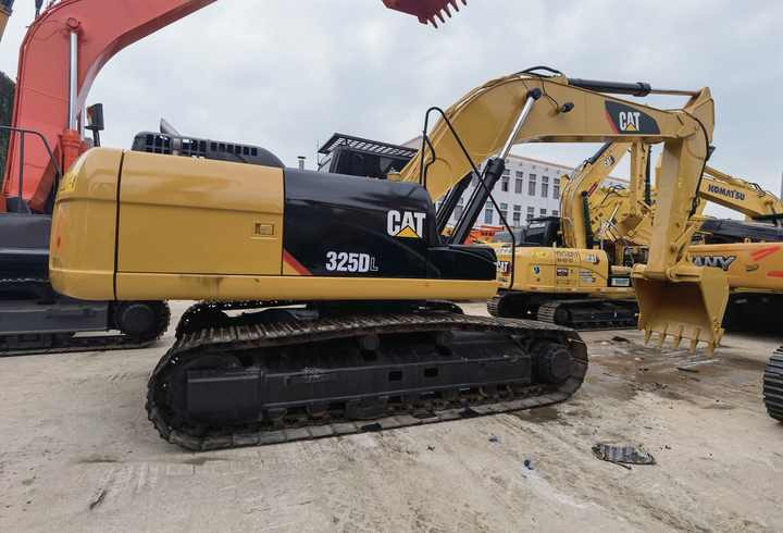 Cheap Price 25Ton Building Machinery second hand Caterpillar 325D Cat325DL Crawler Excavator for sale - Crawler excavator: picture 3 Cheap Price 25Ton Building Machinery second hand Caterpillar 325D Cat325DL Crawler Excavator for sale - Crawler excavator: picture 3