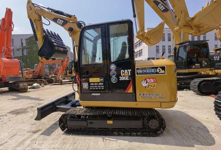 High Quality Low price for Construction digger used cat306E2 used cat 306 excavator used 6ton excavators japan excavator - Crawler excavator: picture 2 High Quality Low price for Construction digger used cat306E2 used cat 306 excavator used 6ton excavators japan excavator - Crawler excavator: picture 2
