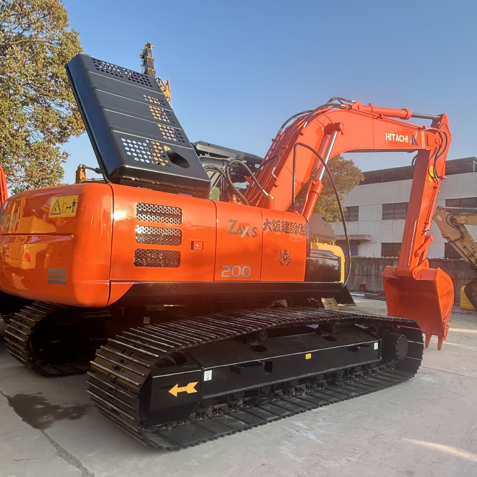 Hitachi ZX200-3 Excavator - Crawler excavator: picture 4 Hitachi ZX200-3 Excavator - Crawler excavator: picture 4
