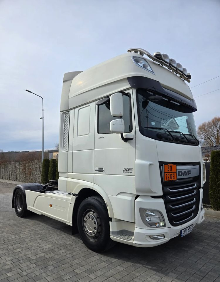 DAF XF 460 STANDARD SUPER SPACE CAB PEŁNY ADR - Tractor truck: picture 3 DAF XF 460 STANDARD SUPER SPACE CAB PEŁNY ADR - Tractor truck: picture 3