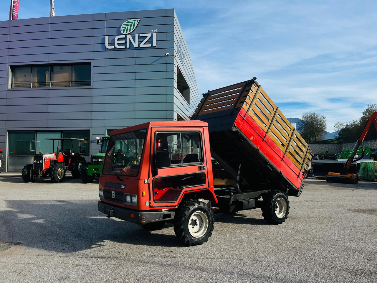 MOTOAGRICOLA CARON 760 - Utility/ Special vehicle, Tipper: picture 1 MOTOAGRICOLA CARON 760 - Utility/ Special vehicle, Tipper: picture 1